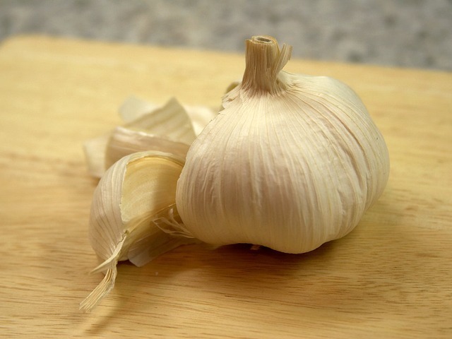 garlic-g44134aa3e_640.jpg