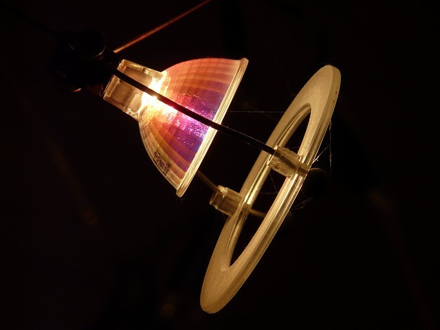 lamp-ge248b6273_640.jpg